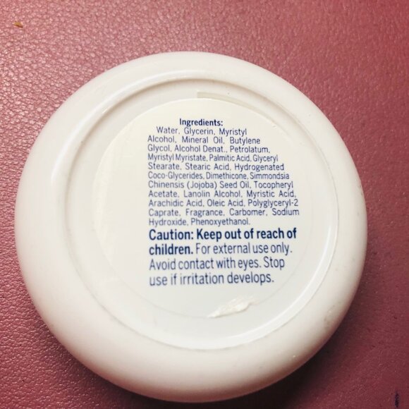 Nivea Soft Moisturizing Cream - 6.8 oz - Picture 3 of 3